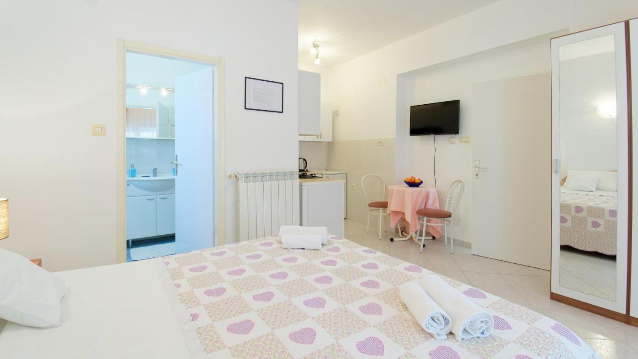 Apartments Susie By Rent Istria Umag Zewnętrze zdjęcie