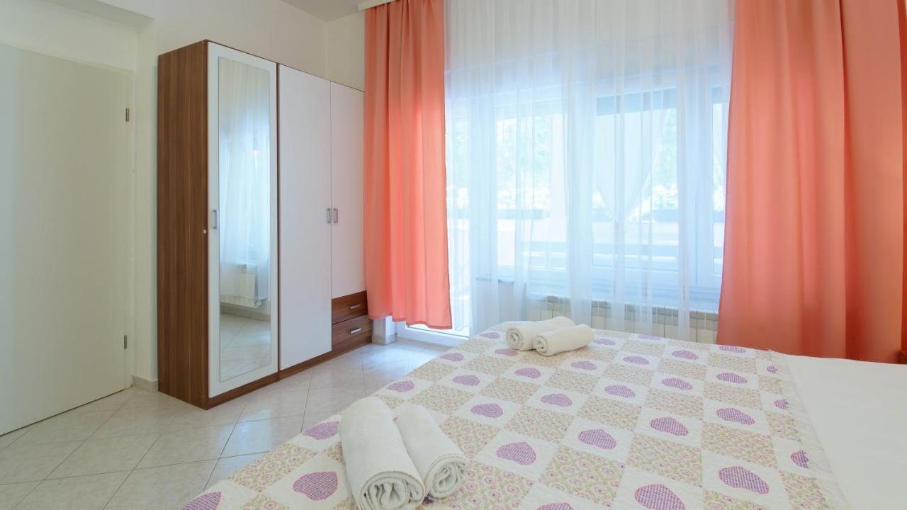 Apartments Susie By Rent Istria Umag Zewnętrze zdjęcie