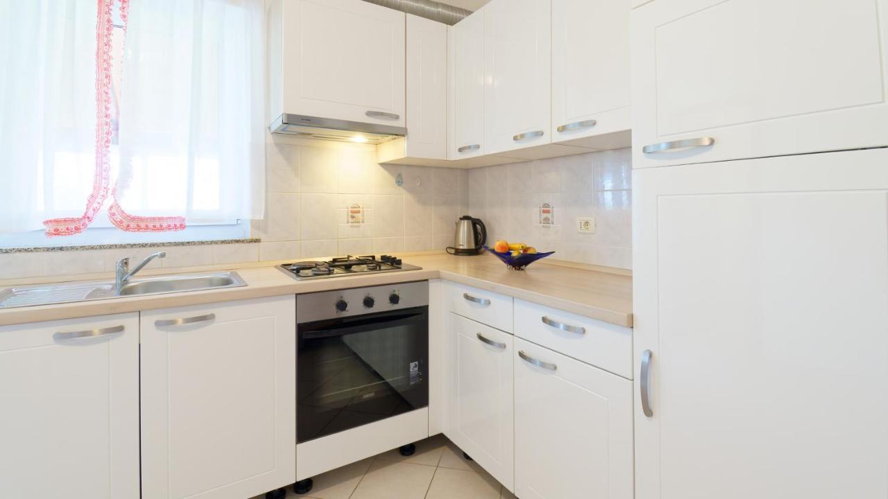 Apartments Susie By Rent Istria Umag Zewnętrze zdjęcie